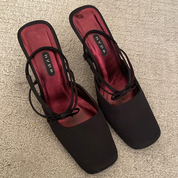 Black Hype Heels 8.5 - Picture 1 of 4